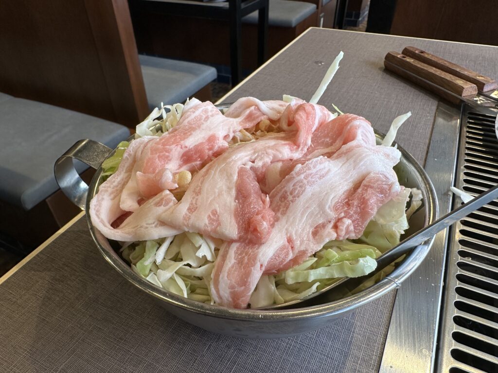 「月島もんじゃ もへじ」吉祥寺の豚玉