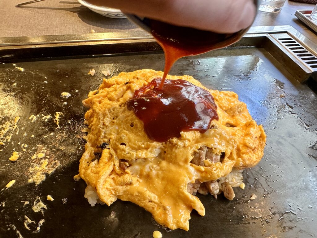 「月島もんじゃ もへじ」吉祥寺の鉄板オムライス