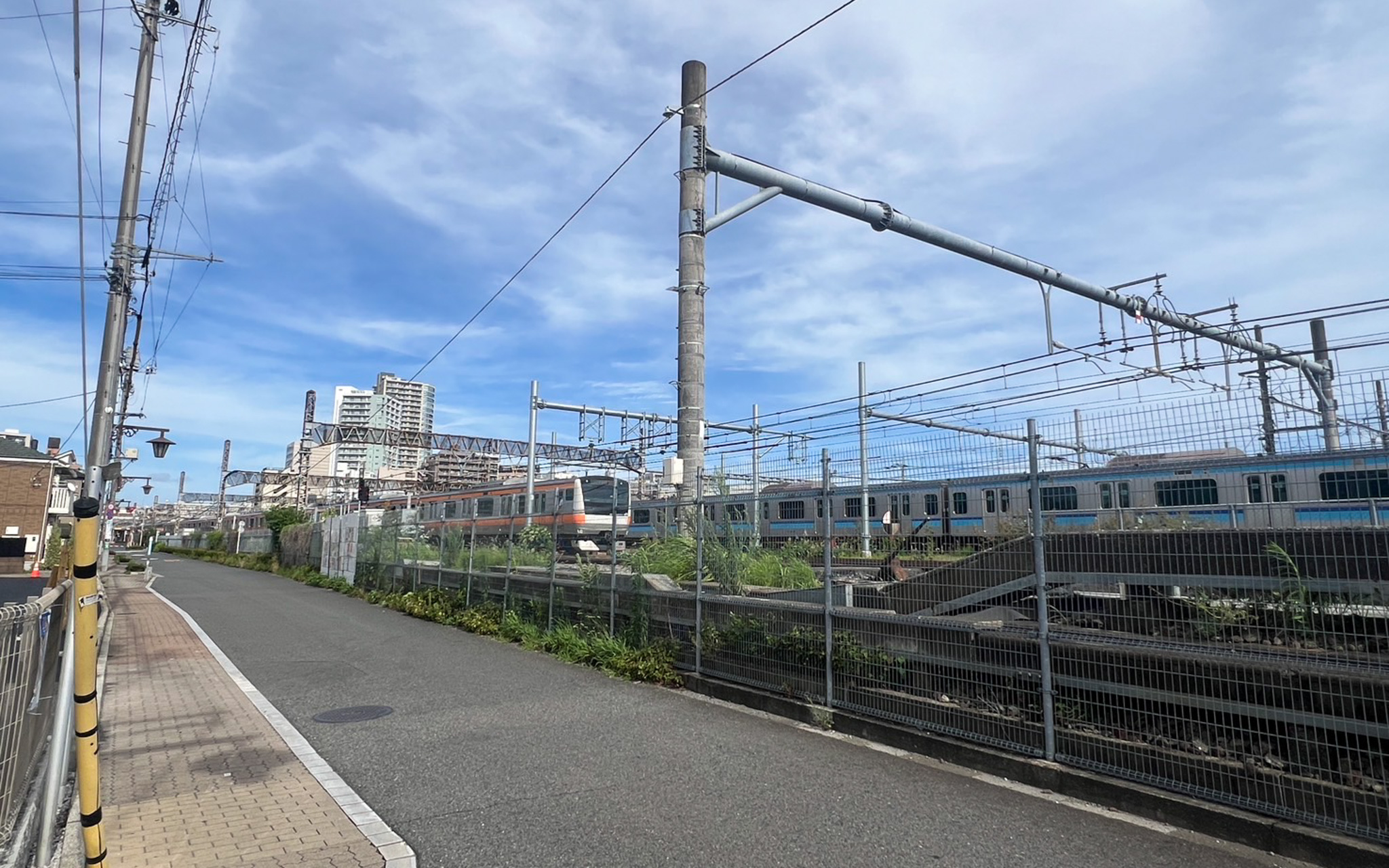 三鷹跨線橋