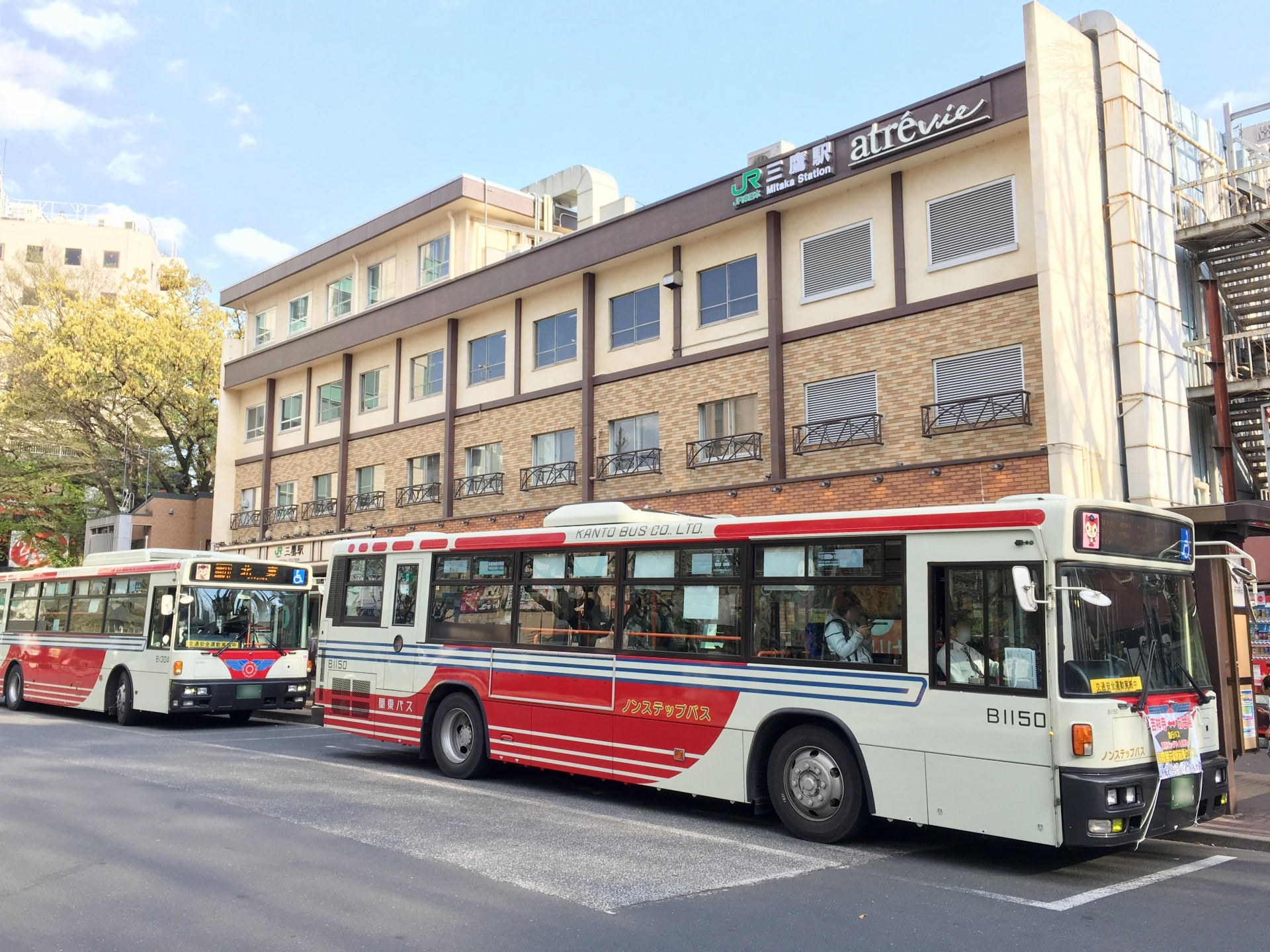 三鷹「東急ストア」前の停留所が2026年2月14日の運行をもって廃止へ 関東バス・西武バスともに同日廃止