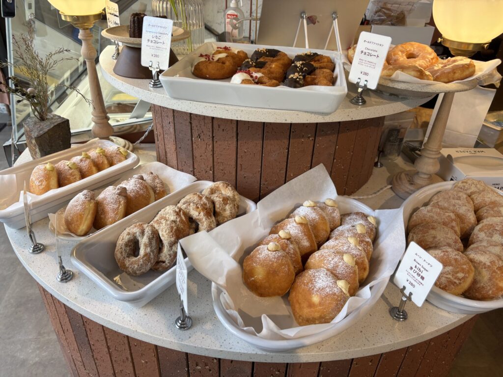 サラミナカフェサカイ