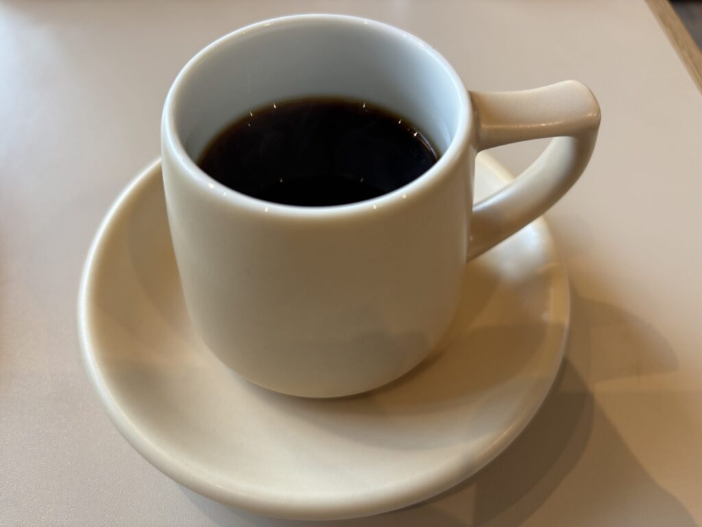 サラミナカフェサカイ