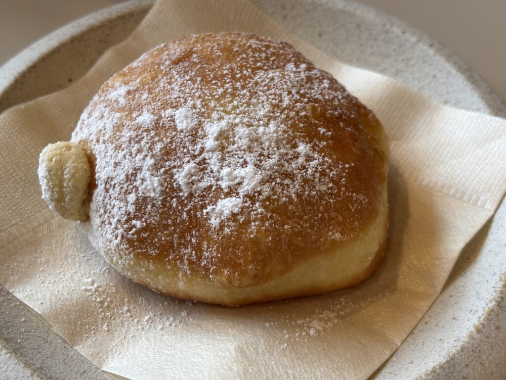 サラミナカフェサカイ