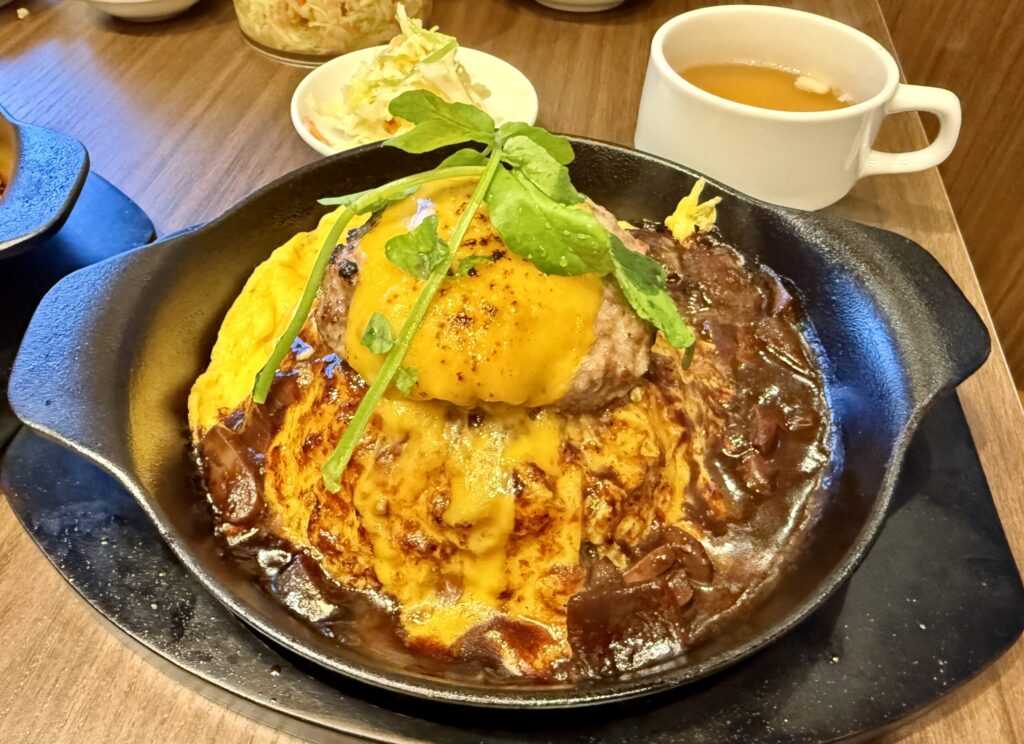 肉オムライス専門店　肉とたまご吉祥寺店