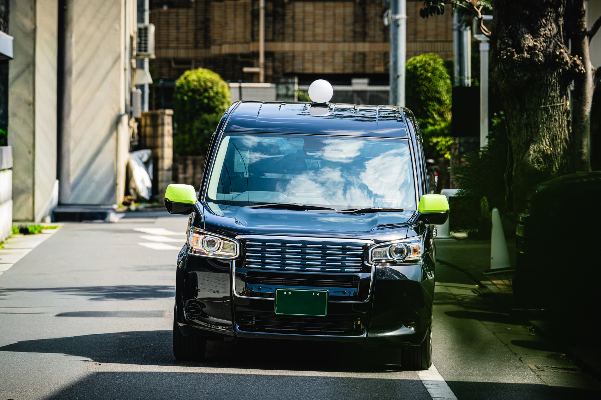 【武蔵野市】電子タクシーチケット「ムーベビ」配布開始 妊産婦・1歳の誕生日当日までのお子さんがいる世帯対象に合計2万円まで