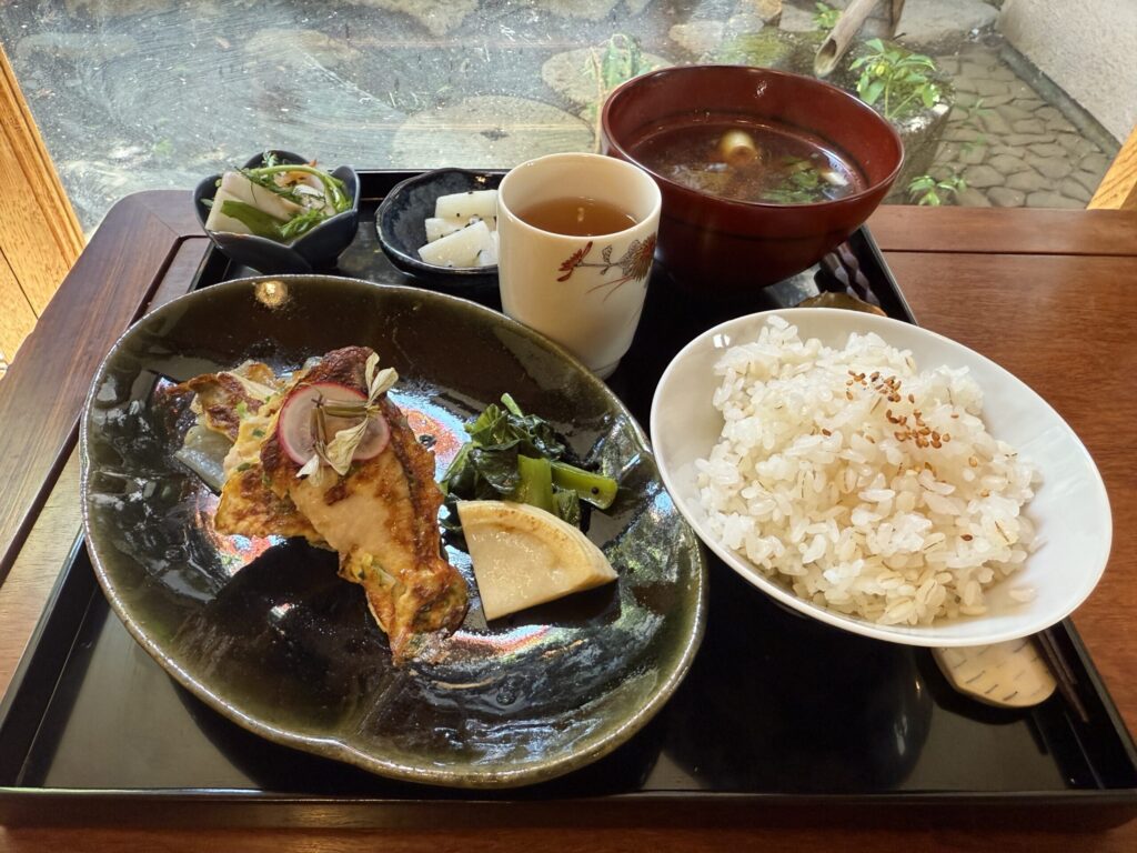 あたりまえ食堂