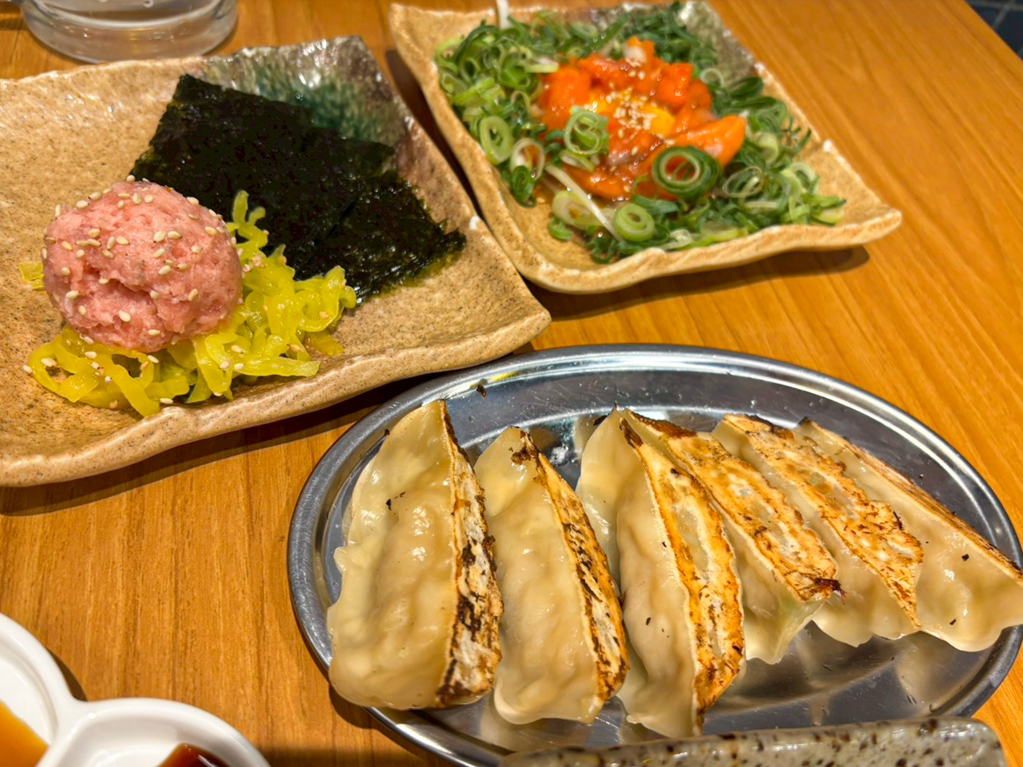 吉祥寺「餃子のかっちゃん」|旨い・安い・早いの三拍子が揃う昭和レトロな餃子居酒屋
