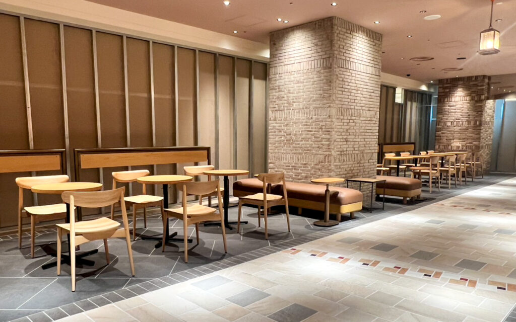 スターバックスコーヒーアトレ吉祥寺店（B1）